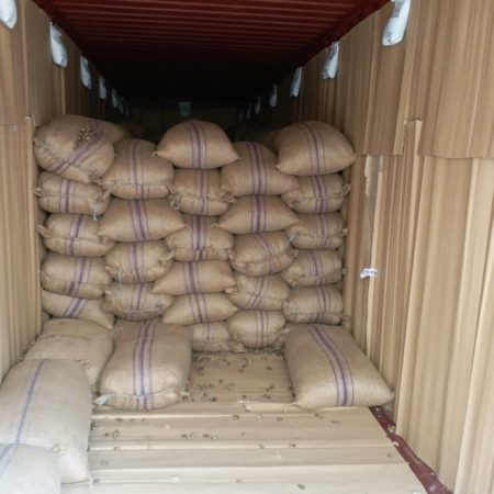 Raw Cashew Nuts - Image 6